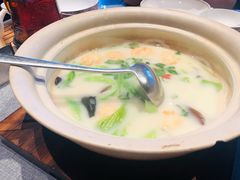 鱼汤煮时蔬-柿合缘新京菜(国金中心商场店)