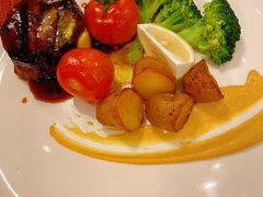 -WOLFGANG PUCK KITCHEN & BAR(迪士尼小镇店)