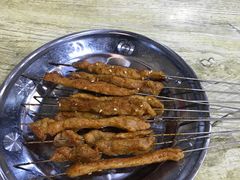 猪肉串-江城燕子大排档(江汉路步行街店)