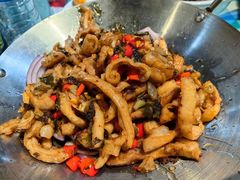 -昱龙大盆牛蛙馆(三兴街总店)