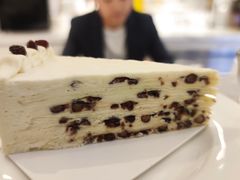 -Fridi Patisserie Cafe