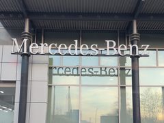 -上海星瀚奔驰4S店(红柳路店)