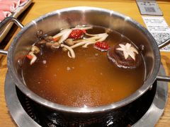 -呷哺呷哺 黄金牧场 (新中关购物中心店)