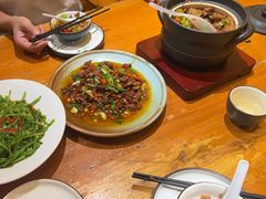 -老滇山寨•云南特色菜•地方菜•民族风情歌舞表演(金碧店)