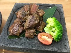 黑胡椒铁板牛排-鲔吞日料(溧阳万达广场店)