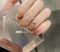 -Pink You美甲美睫纹绣定制中心