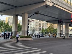 -上海体育场