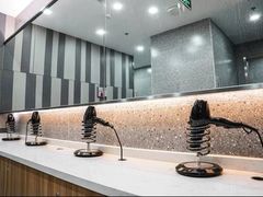 -美航国际健身(北京华联店)