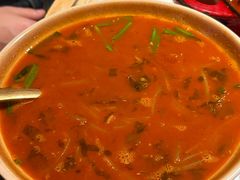 秘制牛杂汤-阿里家·新疆烤肉酒場