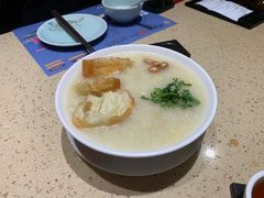 荔湾艇仔粥-点都德(春熙路群光广场店)