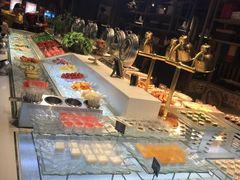自助取餐区-凡塔斯牛排自助餐厅(莆田万达店)