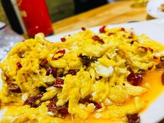 -超越海鲜屋(飞龙物业店)
