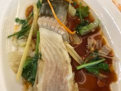 -东方红海鲜百汇(国际大厦店)