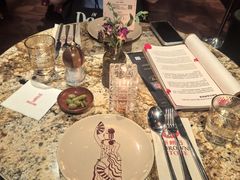 -BROWNSTONE布朗石西班牙餐厅(富城店)