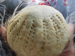 全麦黑芝麻包-玉华台饭庄(裕中西里小区店)