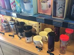 -星巴克臻选(莘庄仲盛店)