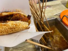 烧饼夹五花肉-老徐烧烤涮肚(交道口店)