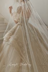 -艾米丽婚纱礼服