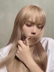 -变画·发型STUDIO