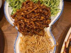 -满园烤鸭·春饼(太原街万达店)