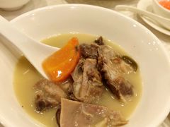 -顺峰海鲜酒楼(省府店)