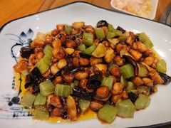 -盛宏鑫·四川鲜鱼馆(一元路店)