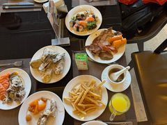 -大中华希尔顿酒店-念自助餐·海南美食·三文鱼
