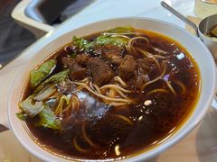 私房牛肉面-疯克大象美式烤肉餐厅