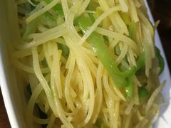 尖椒土豆丝-娄三少·老北京春饼烤鸭家常菜(富力又一城店)