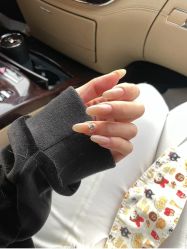 -涂tu指甲日式美甲美睫店
