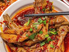 -佬牌火辣辣衢州特色菜(皇冠总店)