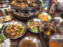 -悟能八戒烤肉自助(秦隆步行街店)