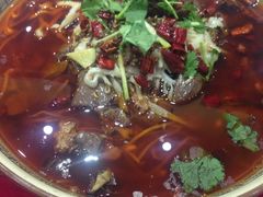 -侬佳蒸菜馆(听潮店)
