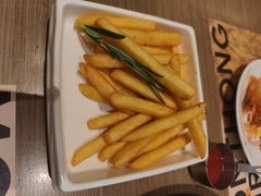 -C'è Amore 爱意(盛京大奥莱店)