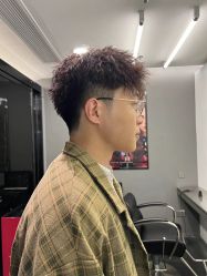 -Fr美发沙龙