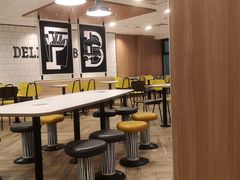 -麦当劳(保利若比邻店)