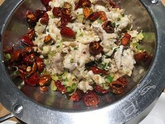 -小鱼小牛·鱼牛干锅·脆鱼火锅(世欧广场店)