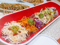 董家大拌菜-小董哥烤串·爆汁大油边(故宫店)