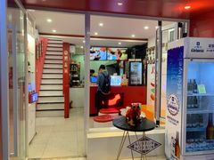 门面-Eckl’s爱氏热狗(猫街店)