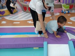 -孩子王童乐园(马群店)