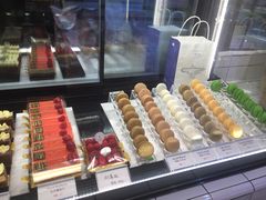 -黑草莓(重庆路店)