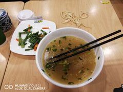 -西部马华清真兰州牛肉面·烧烤夜市(关东店)