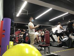 -坚果健身24小时工作室(定西路店)