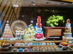-雍容荟帝王蟹活龙虾展台自助(IFS黑金店)