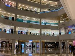 -H&M(华润万象城店)
