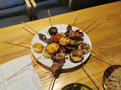 -晃晃悠悠酒肉合作社