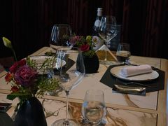 店内布置-ZHAO赵·牛扒坊(万象城店)