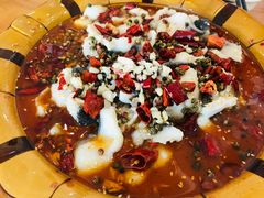-美顺香食府鱼头老店(雪野湖店)