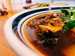 红烧牛腩面-醉牛腩·面小馆