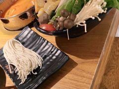 -呷哺呷哺(万达新世界店)